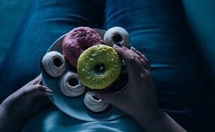 אכילה רגשית (צילום: shutterstock)