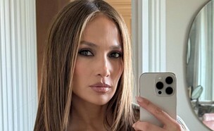 ג'יי לו והטייץ (צילום: אינסטגרם, jlo)