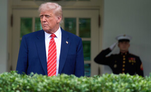 נשיא ארה"ב דונלד טראמפ בבית הלבן (צילום: AP)