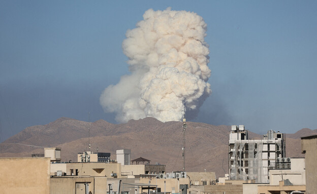 תקיפת צה"ל בטהראן (צילום: reuters)
