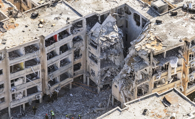 פגיעה ישירה בחולון 