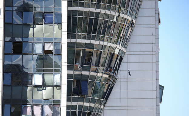 זירת הנפילה בחיפה  (צילום: reuters)
