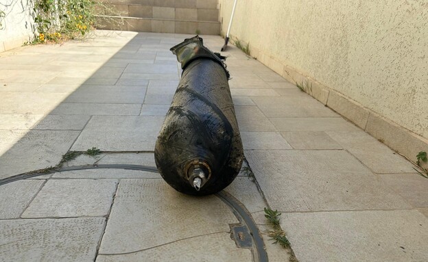 נפילת רסיסי טיל בשומרון (צילום: לפי סעיף 27 א')
