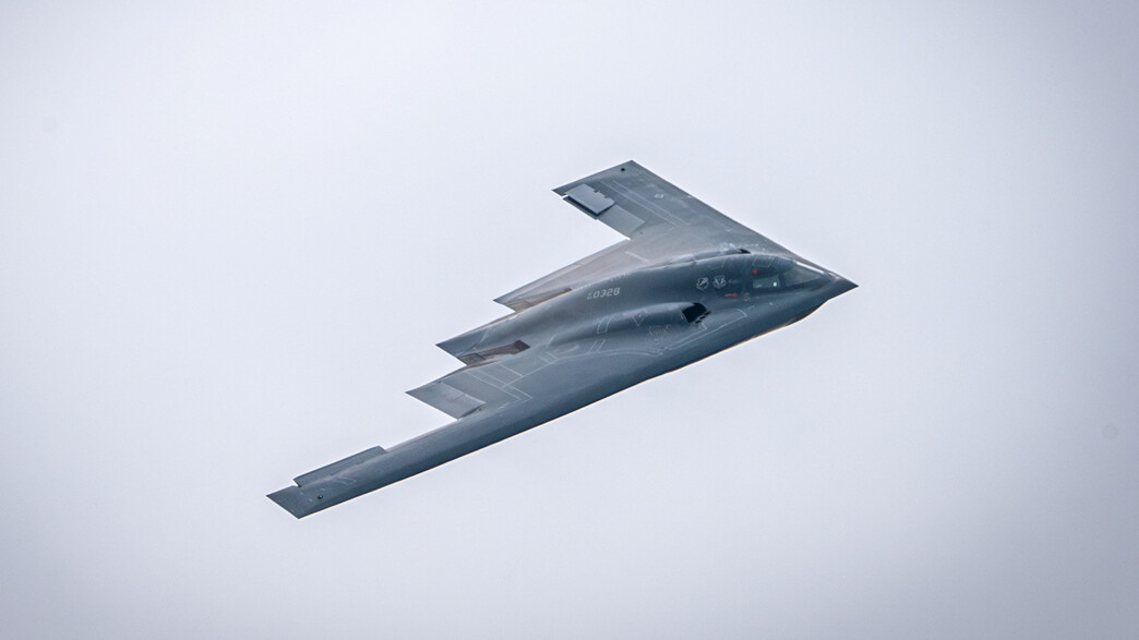 המפציץ האסטרטגי B-2