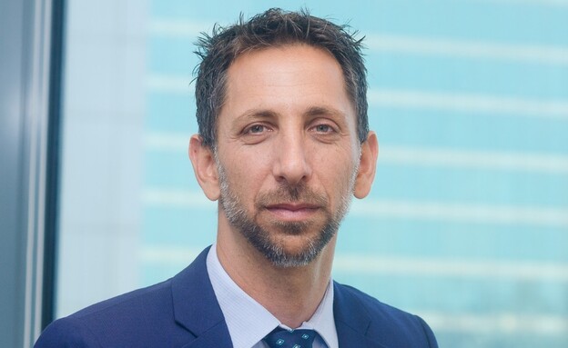 עו