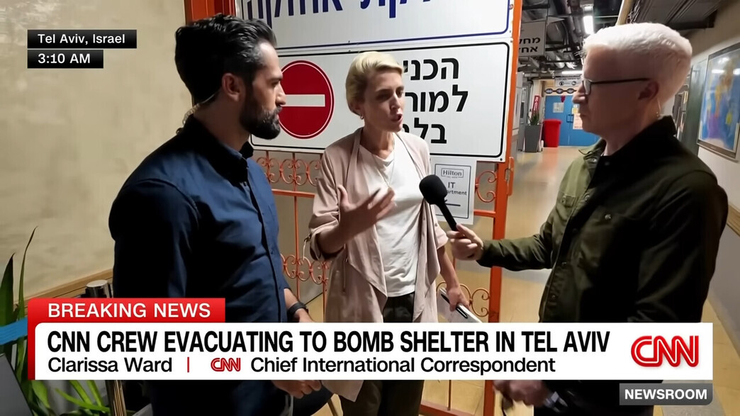צוות CNN מתפנה למקלט