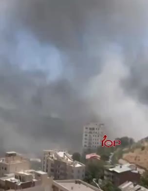 תיעוד אזור משרדי מערכת המשפט האיראנית, ומשרדי כלא אווין אחרי התקיפ (וידאו AVI: חדשות)