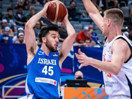 לא ישחק באליפות אירופה (FIBA) לא ישחק באליפות אירופה (FIBA)