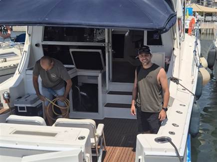 30 שעות בים כדי להגיע ללרנקה ומשם לארה“ב להספיק לתחרות בזמן (צילום: ספורט 5)