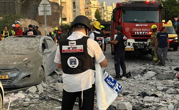 זירת הנפילה בבאר שבע (צילום: דוברות זק