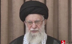 עלי ח'אמנאי בהצהרה 