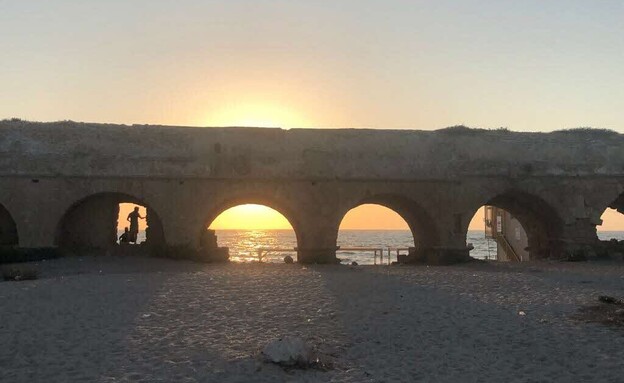 חוף הקשתות קיסריה חוף הקשתות קיסריה