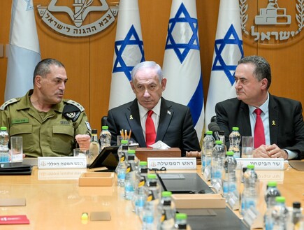 "זמיר 'נכנע לקפלן', כ"ץ מקיים 'תרגילי פריימריז'"