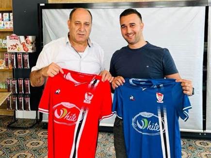 הספונסר החדש (צילום: ספורט 5)