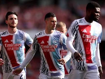 ארסנל בדרך לשינויים רבים בסגל (GETTY)