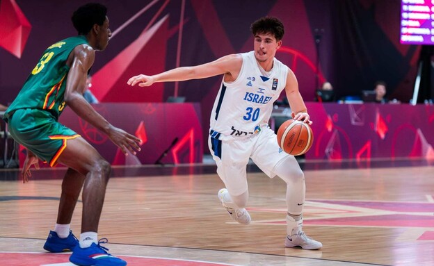 נבחרת ישראל עד גיל 19 (צילום: FIBA)