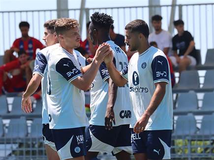 ללא בעיות (מכבי ת“א)