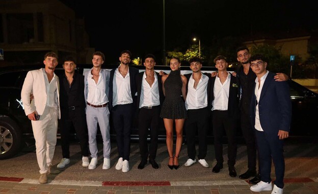 יעל שלביה ולימוזינה יעל שלביה ולימוזינה