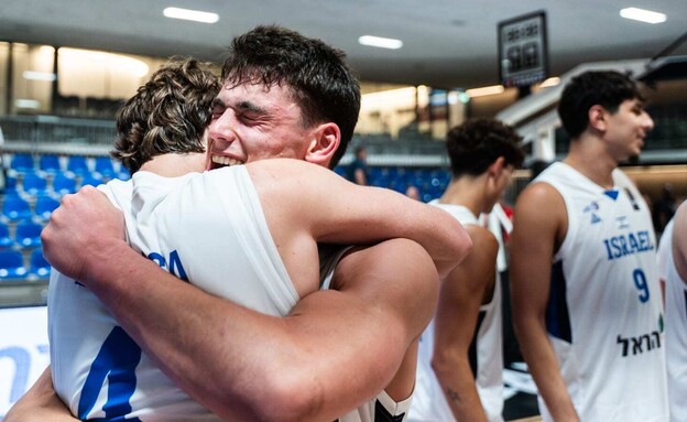 נבחרת ישראל עד גיל 19 (צילום: FIBA PHOTOS)