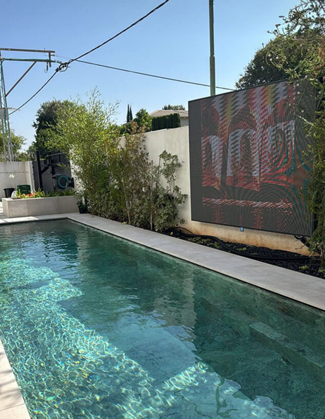 אדל בספלוב מציצים אדל בספלוב מציצים