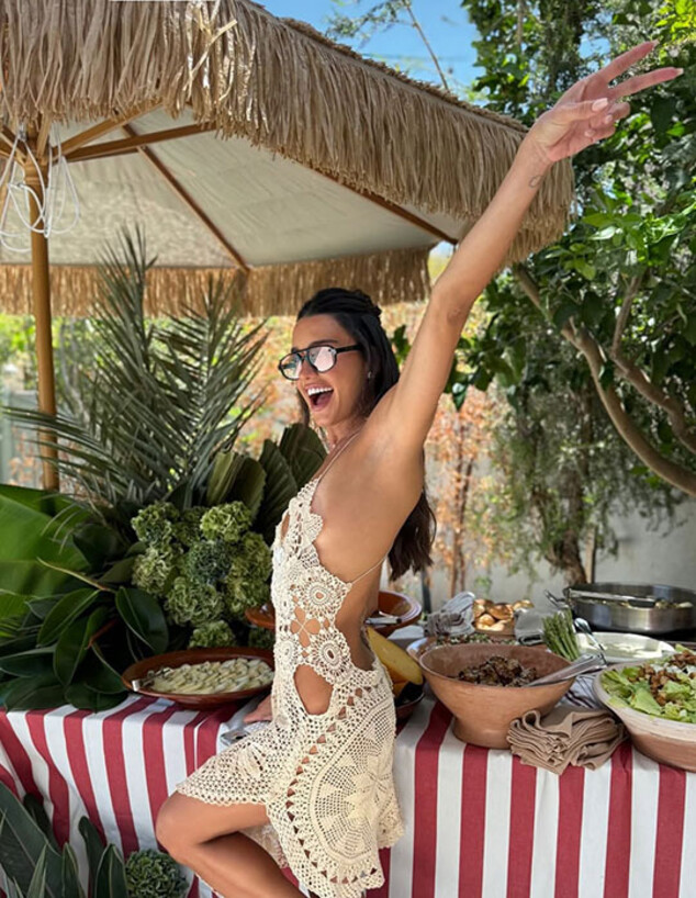 אדל בספלוב מציצים אדל בספלוב מציצים