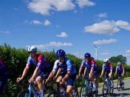 (נועה ארנון) (צילום: ספורט 5)