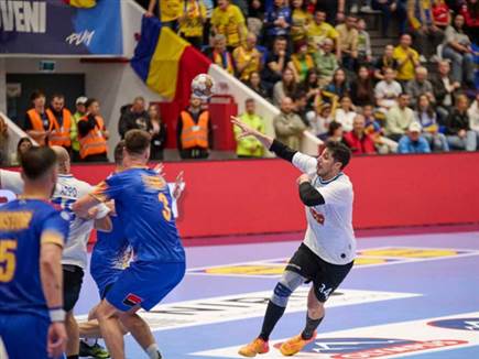 (סורין פנה, איגוד הכדוריד) (צילום: ספורט 5)