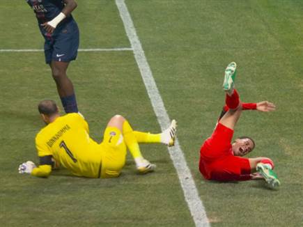 מוסיאלה חווה פציעה קשה (getty)