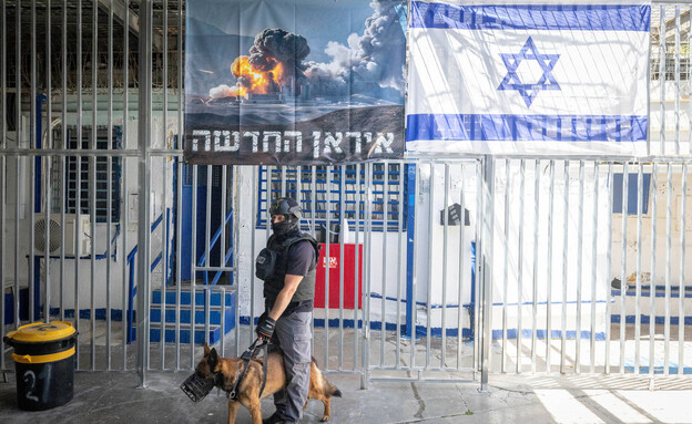 אגף הכליאה לאסירים שקיימו קשר עם סוכן חוץ מאיראן (צילום: חיים גולדברג, פלאש 90)