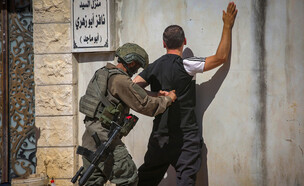 מעצר בטולכרם (צילום: נאסר אישתייה, פלאש 90)