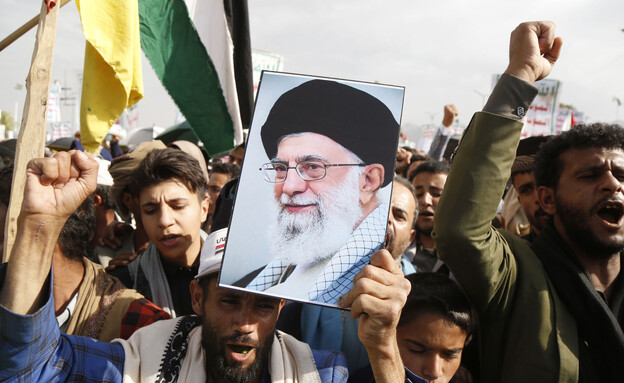 חאמנאי תימן דגל פלסטין (צילום: Mohammed Hamoud , getty images)
