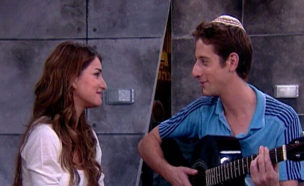 פיני טבגר, אניה בוקשטיין