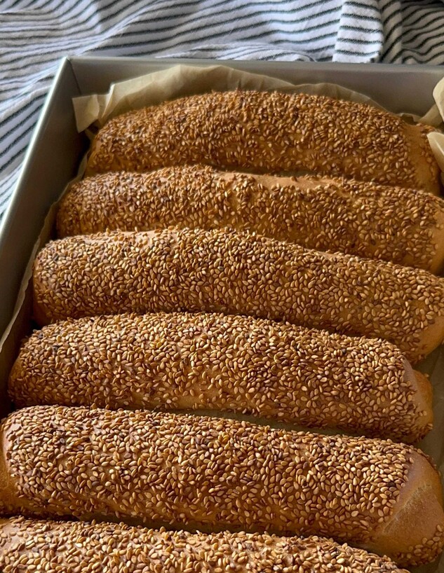 לחמניות מקמח כוסמין לבן (צילום: חנושה (בת חן שמעיה), mako אוכל)