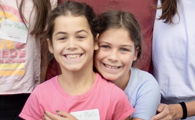 חנה ורבקה, תאומות שנהרגו באסון השיטפון בטקסס (צילום: לפי סעיף 27 א')