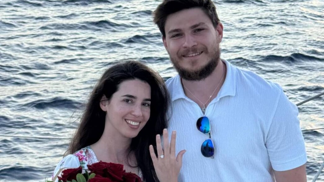 שורדי השבי סשה טרופנוב וספיר כהן התארסו