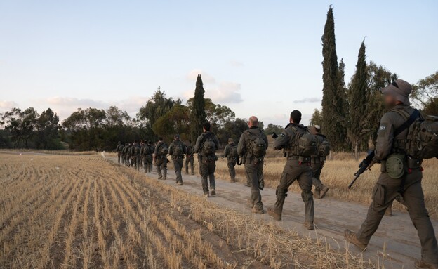 לוט"ר עוטף עזה באימון באזור העוטף (צילום: דובר צה"ל)