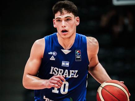 עומר מאייר. עשה טורניר נפלא (FIBA) (צילום: ספורט 5)