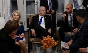 ראש הממשלה נתניהו בפגישה עם משפחות החטופים (צילום: אבי אוחיון, לע"מ)