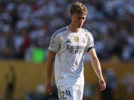 האוסן. ריאל קרסה בלעדיו מול פריז (Getty) (צילום: ספורט 5)