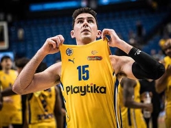 (עודד קרני) (צילום: ספורט 5)