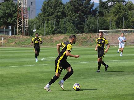 אצילי השווה מהנקודה הלבנה (האתר הרשמי של בית“ר ירושלים)