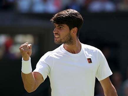 ויחכה לג`וקוביץ` או סינר במשחק הגמר (GETTY)