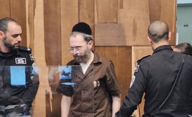 ישראל פריי בבית המשפט (צילום: N12)