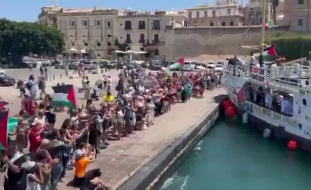 הספינה "הנדלה" יצאה מאיטליה אל דרכה לעזה 