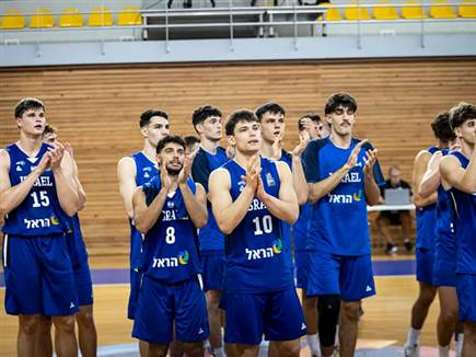 (FIBA) (צילום: ספורט 5)