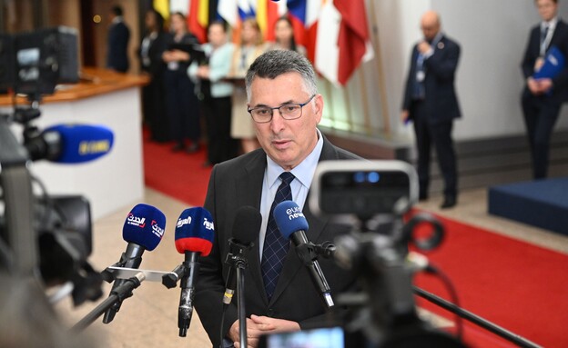 שר החוץ גדעון סער בכינוס האיחוד האירופי בבריסל (צילום: Charalampos Nakos, משרד החוץ)