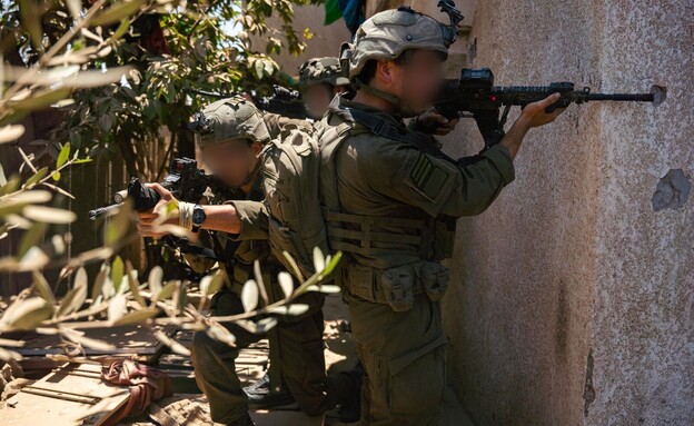 פעילות כוחות צוות הקרב של חטיבת גבעתי בבית חאנון (צילום: דובר צה