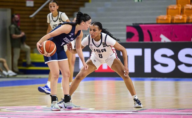 נבחרת ישראל נשים עד גיל 19 (צילום: FIBA PHOTOS)