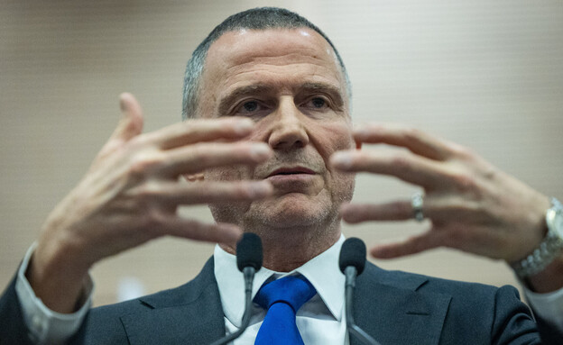 יו"ר ועדת החוץ והביטחון יולי יואל אדלשטיין יו"ר ועדת החוץ והביטחון יולי יואל אדלשטיין