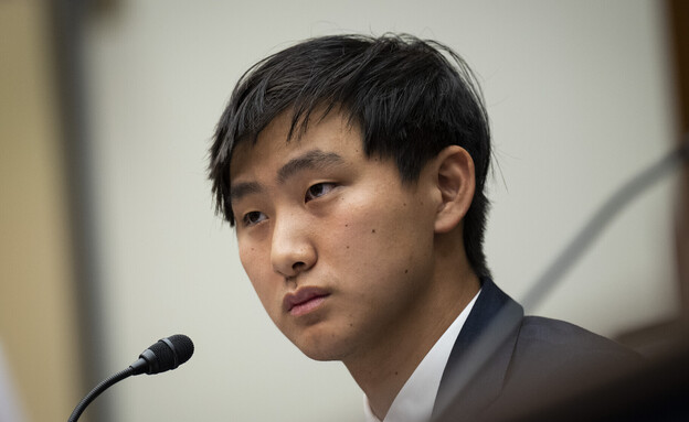 אלכסנדר ואנג